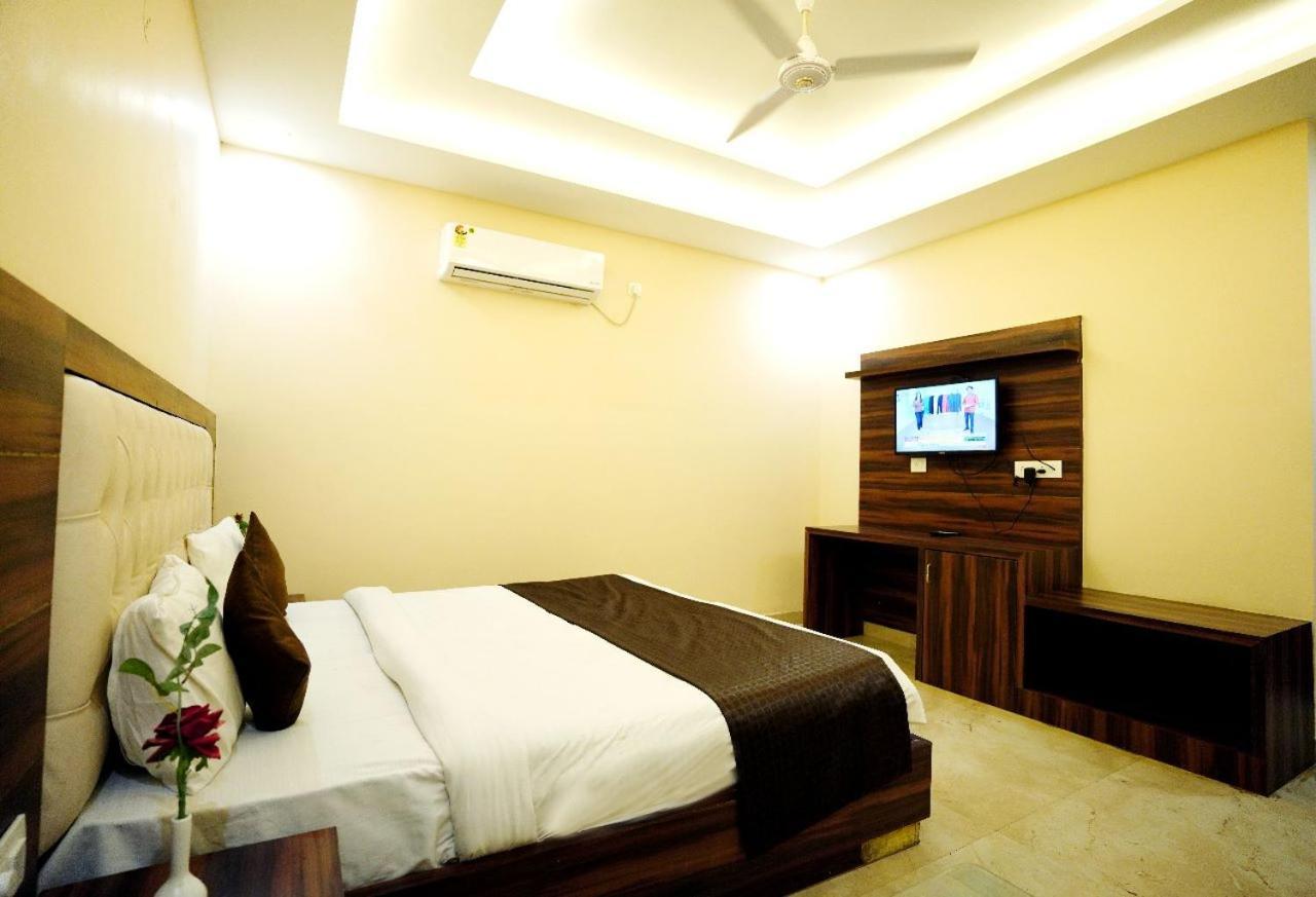 Hotel Haven Rishīkesh Exterior foto